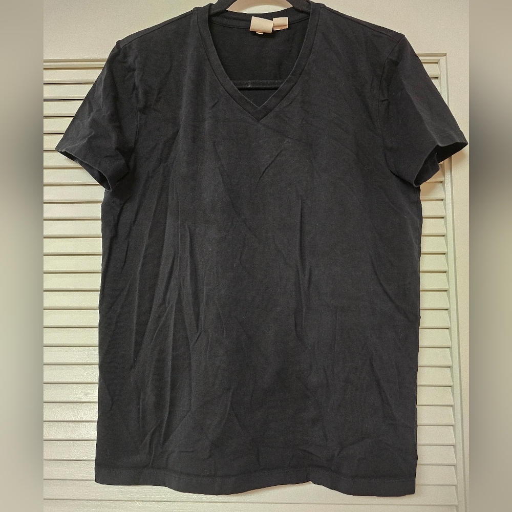 BOSS ORANGE - Men's Classic Black Short-Sleeve V-Neck Shirt